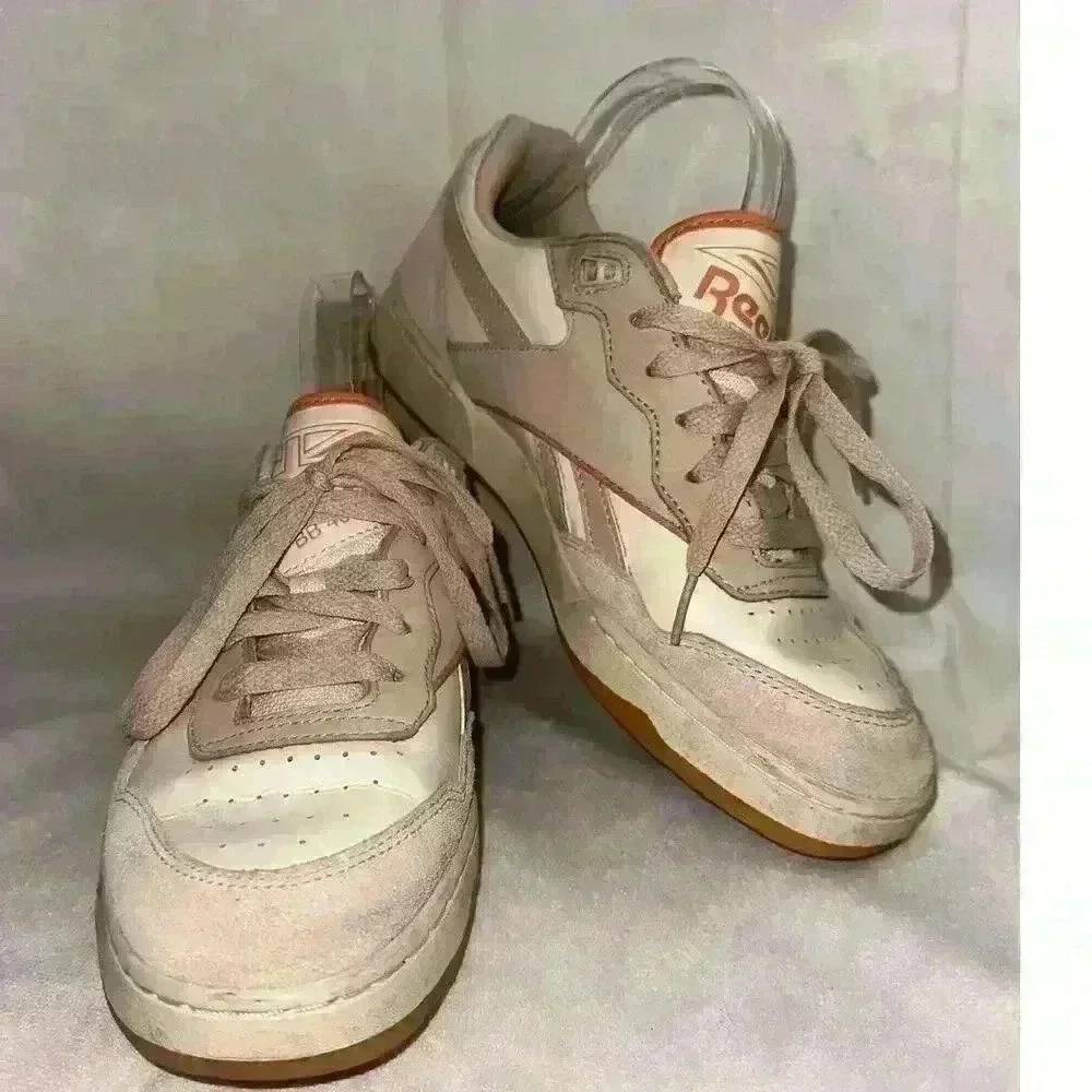 Reebok Women's Lifestyle BB 4000 Sneakers Sz 9 in White Soft‎ Ecru/Coral Court